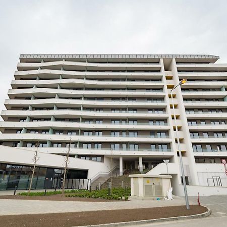 Bpr Chic White Home With Terrace & A/C & Garage Budapesta Exterior foto