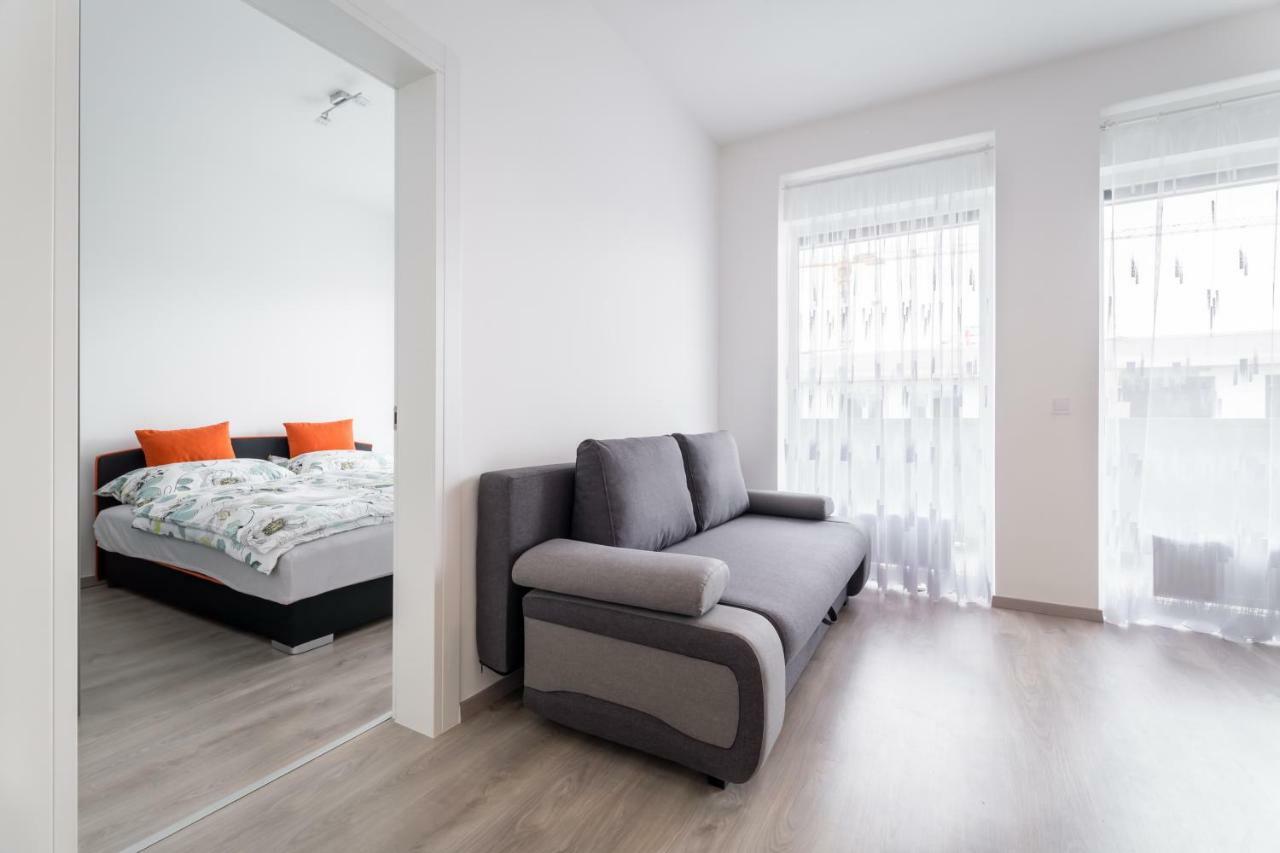 Bpr Chic White Home With Terrace & A/C & Garage Budapesta Exterior foto
